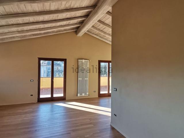 Attico in vendita a Piemonte, Biella