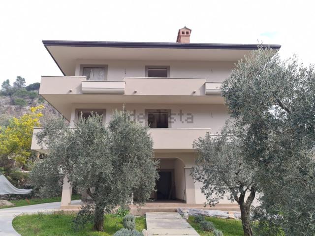 Appartamento in vendita a Supino, Frosinone