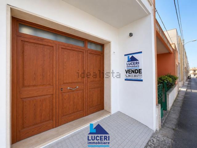 Appartamento in vendita a Puglia, Lecce