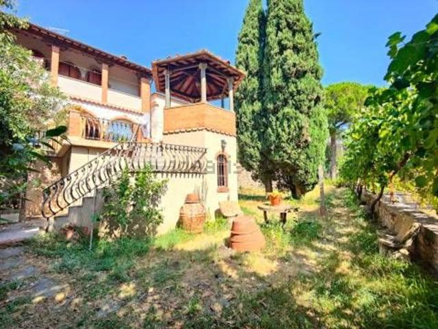 Appartamento in vendita a Montemagno, Calci