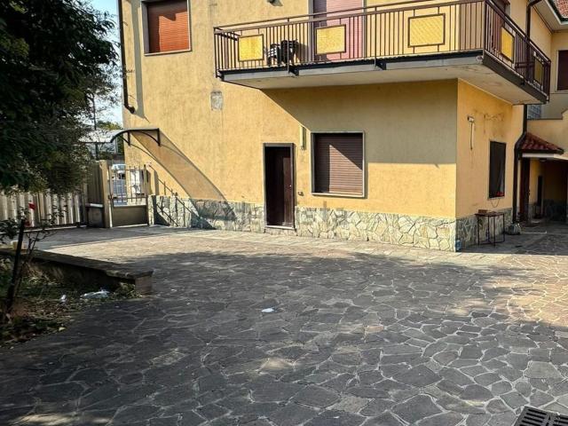 Attico in vendita a Villaggio Ina Casa, Cesate