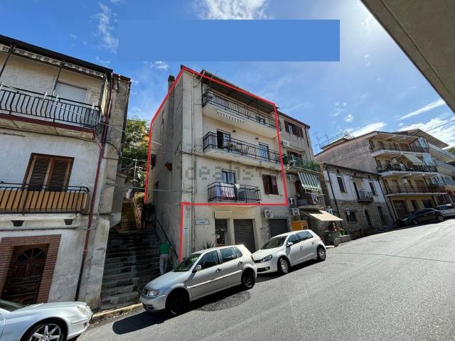 Appartamento in vendita a Macchia, Calabria