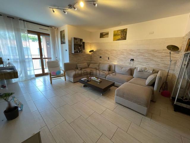 Appartamento in vendita a Cascina Nuova Inferiore, Trezzano Sul Naviglio