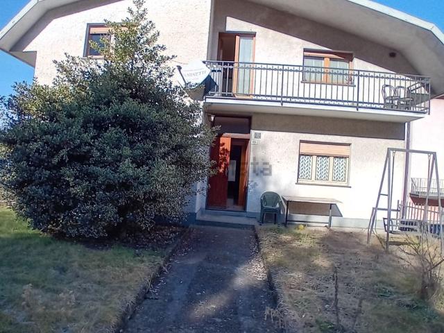 Appartamento in vendita a Talamona, Lombardia
