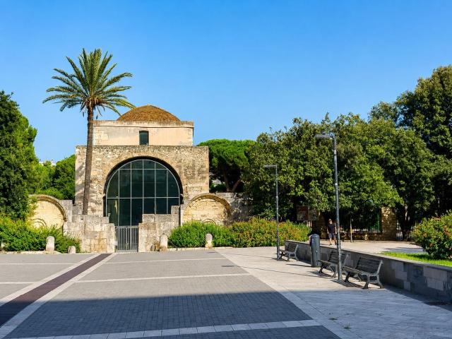 Appartamento in vendita a Bonaria, Cagliari