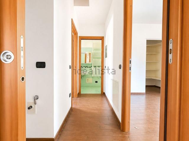Appartamento in vendita a Ronco Briantino, Lombardia