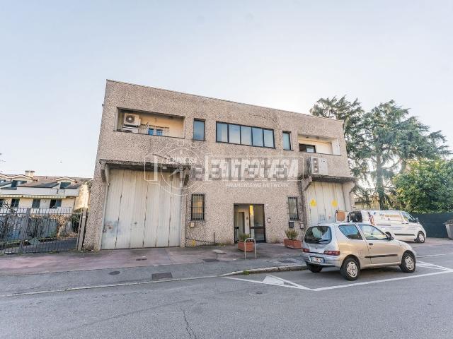 Appartamento in vendita a Cascine Olona, Settimo Milanese