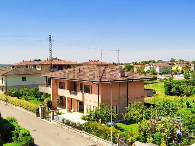Appartamento in vendita a Caldiero, Veneto