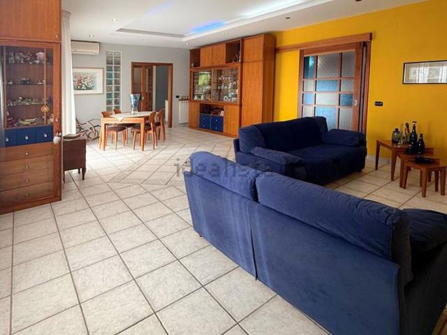 Appartamento in vendita a Calabria, Crotone