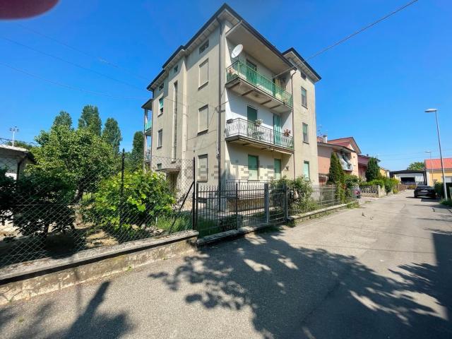 Appartamento in vendita a Castell'arquato, Reggio Emilia