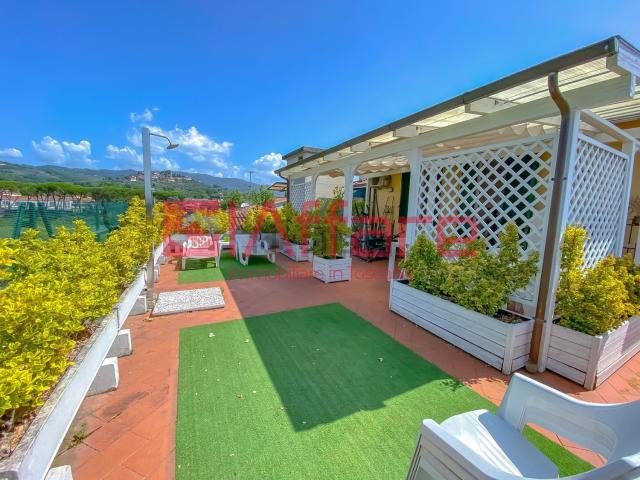 Attico in vendita a Grotta Parlanti, Montevettolini