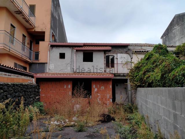 Appartamento in vendita a San Pietro Clarenza, Catania