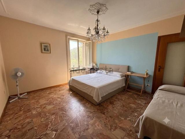 Appartamento in vendita a Traversetolo, Reggio Emilia