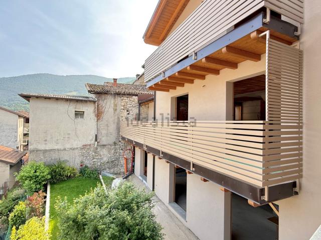 Appartamento in vendita a Casazza, Lombardia