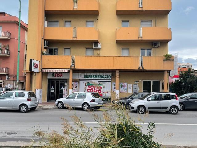 Appartamento in vendita a Villaggio Aldisio, Gela