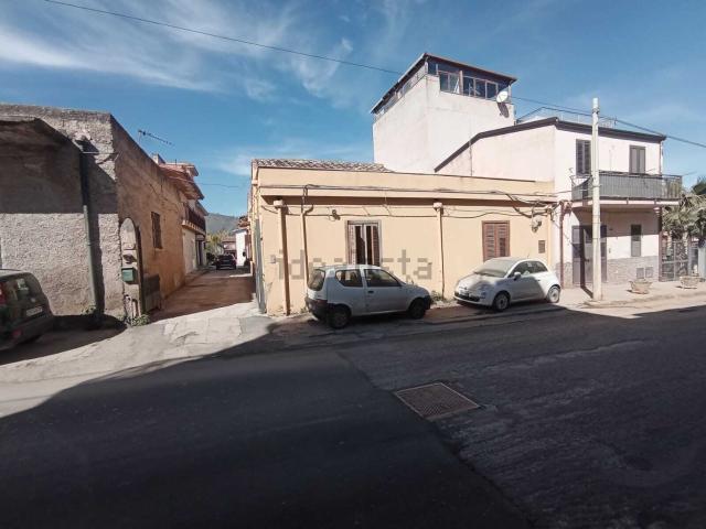 Appartamento in vendita a III Circoscrizione, Palermo