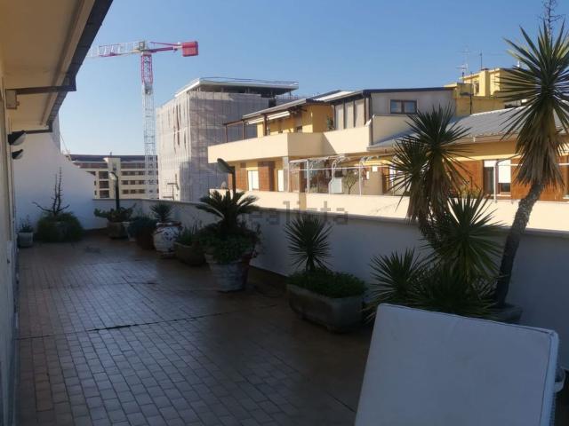 Attico in vendita a Pescara, Abruzzo