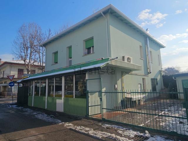 Appartamento in vendita a Rimini, Reggio Emilia