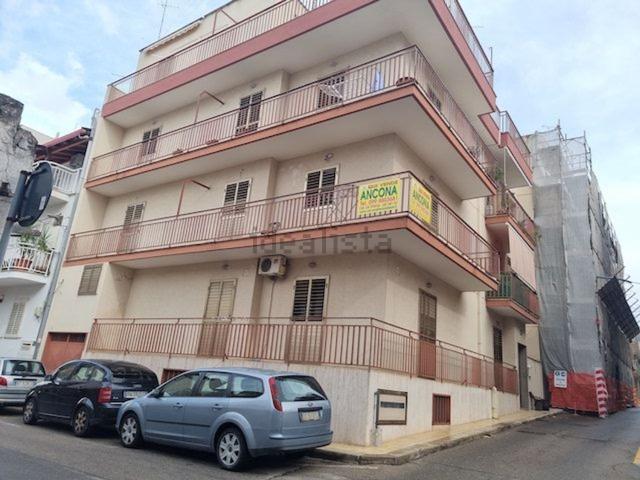 Appartamento in vendita a Massafra, Taranto