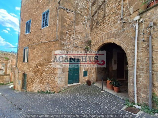 Appartamento in vendita a Cori, Latina