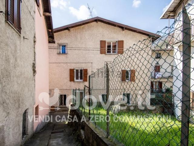 Appartamento in vendita a Comunità Montana della Valle Brembana, Sedrina