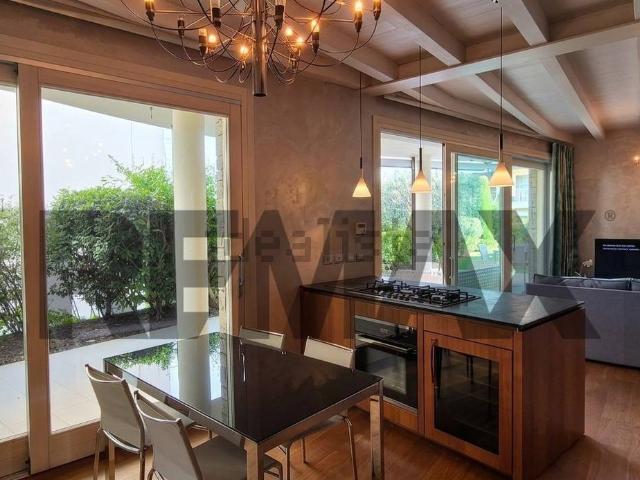 Appartamento in vendita a Colombare, Sirmione