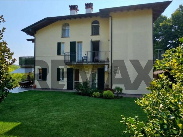 Appartamento in vendita a Valle di Sopra, Zavattarello