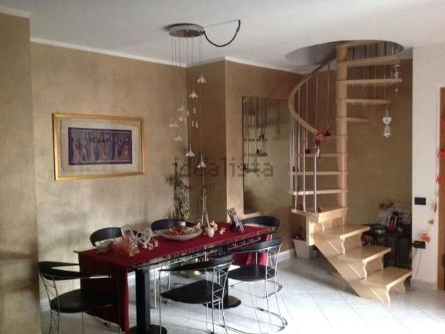 Appartamento in vendita a San Frediano a Settimo, Cascina