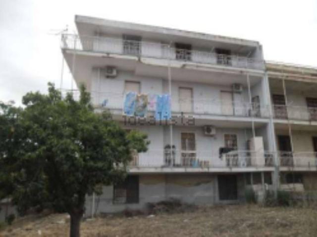 Appartamento in vendita a Ramacca, Catania
