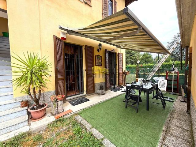 Appartamento in vendita a Cornate D'adda, Lombardia