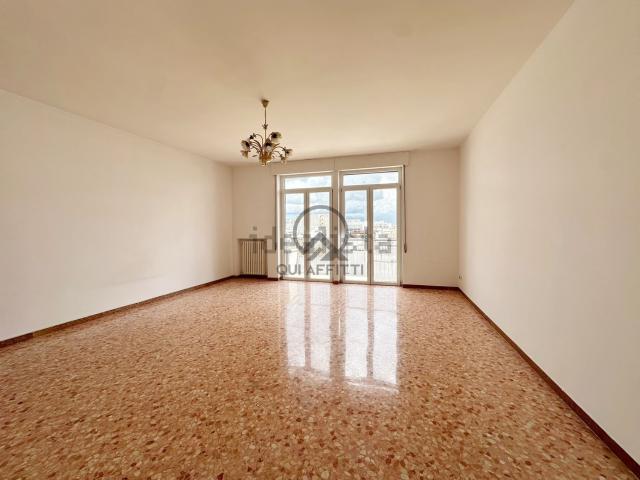 Appartamento in vendita a Andria, Barletta-Andria-Trani