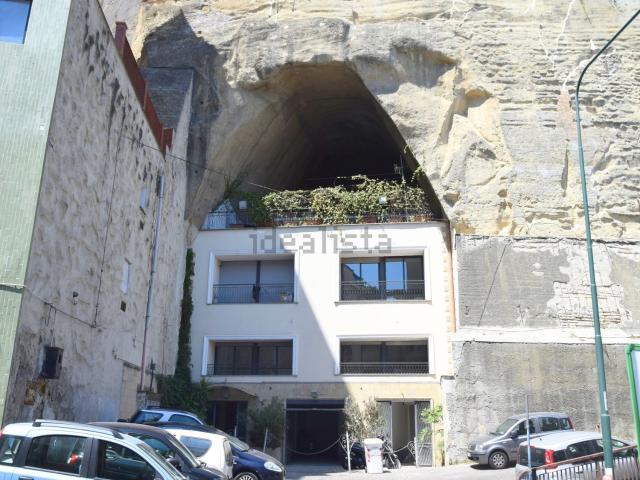 Appartamento in vendita a Municipalità 1, Campania