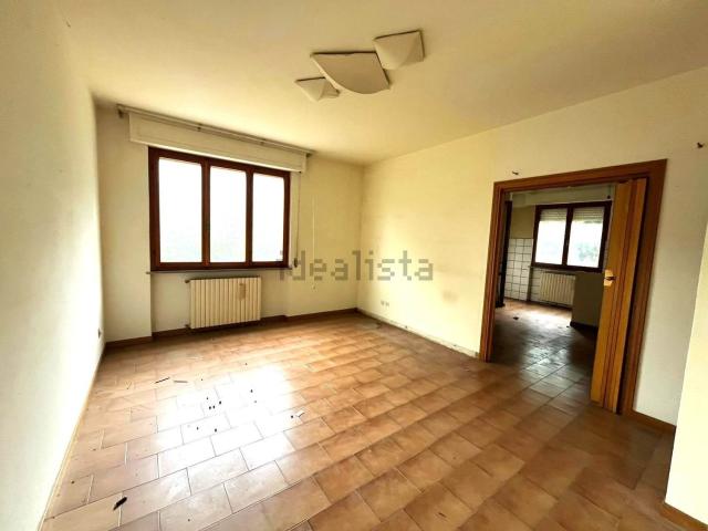 Appartamento in vendita a Montecerboli, Larderello