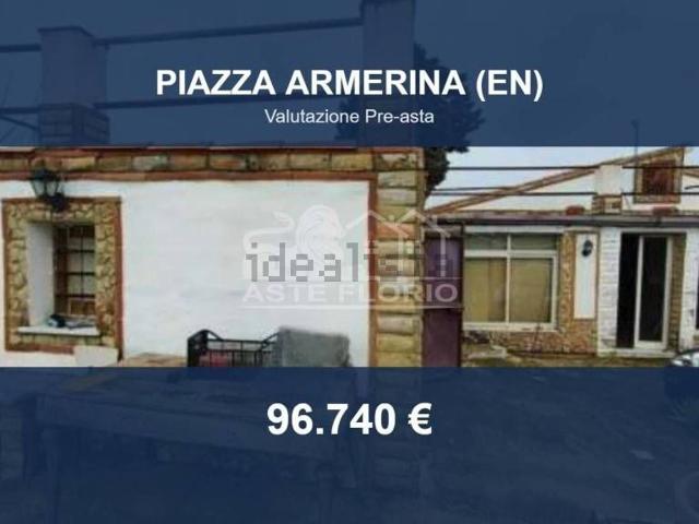 Appartamento in vendita a Piazza Armerina, Enna