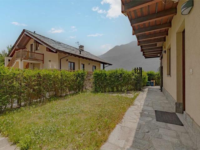 Appartamento in vendita a Chatillon, Aosta