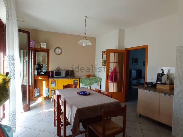 Appartamento in vendita a Quartiere Feggiani, Marche