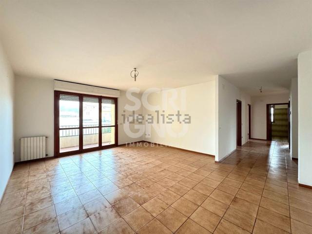 Appartamento in vendita a Montemurlo, Toscana