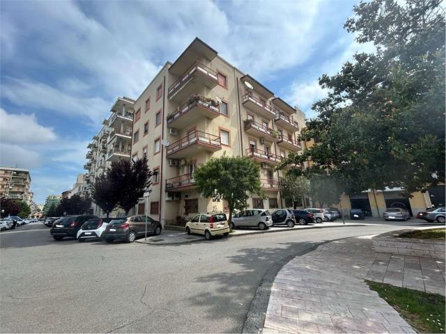 Appartamento in vendita a Popilia, Calabria