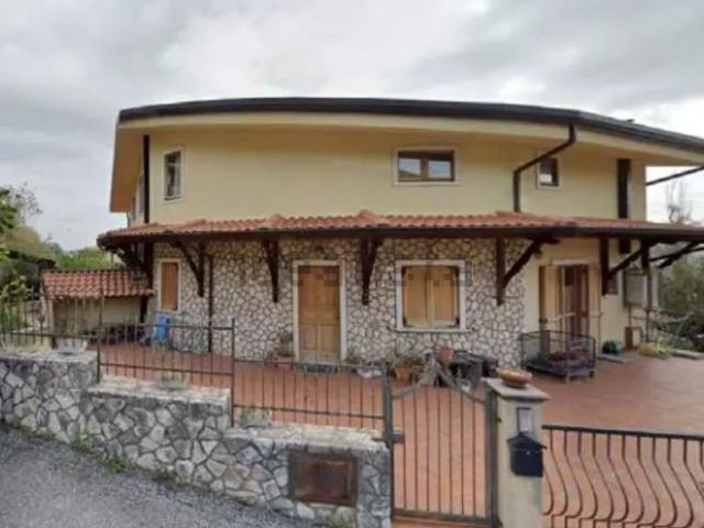 Appartamento in vendita a Palagani, Mendicino