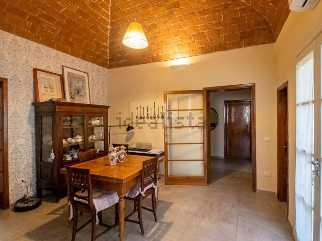 Appartamento in vendita a Marciana, Cascina