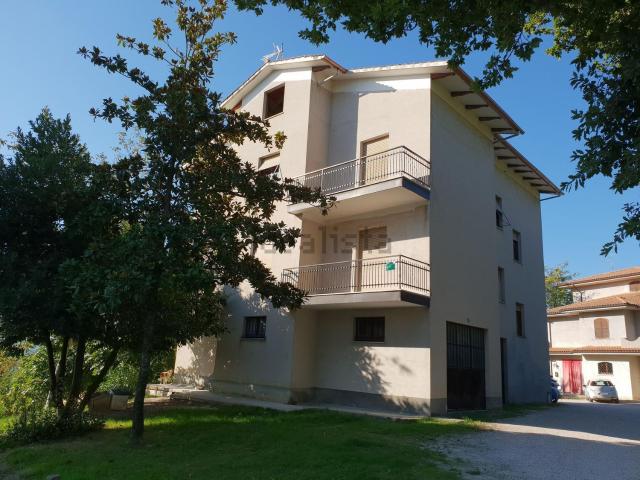 Appartamento in vendita a Marche, Macerata
