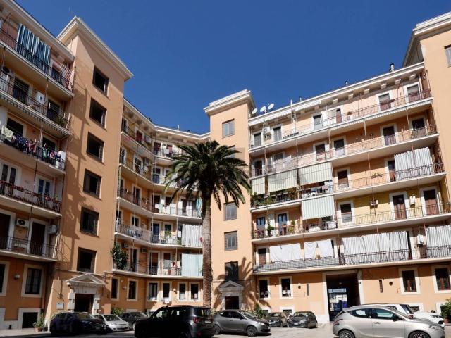 Appartamento in vendita a Municipio 1, Puglia