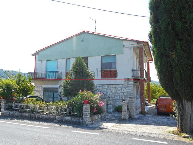 Appartamento in vendita a Rapolano Terme, Toscana