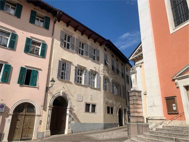 Appartamento in vendita a Comunità della Vallagarina, Borgo Sacco