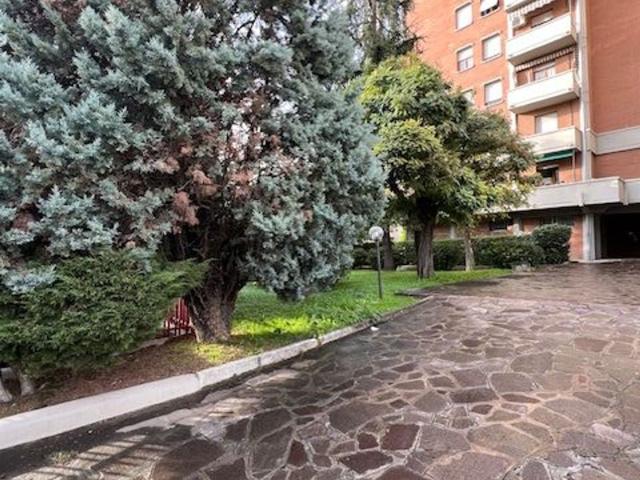 Appartamento in vendita a Modena, Rosselli