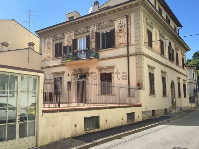 Appartamento in vendita a Quartiere 3, Firenze