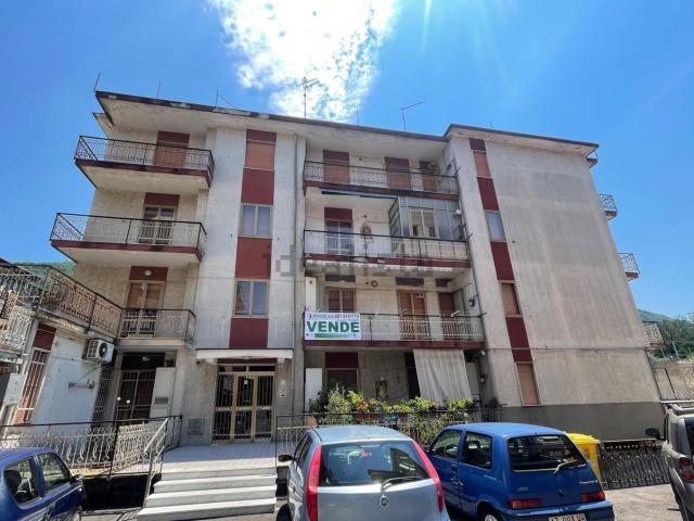 Appartamento in vendita a Roccapiemonte, Campania