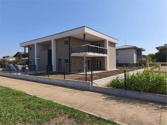 Appartamento in vendita a Ovest, Brenzone