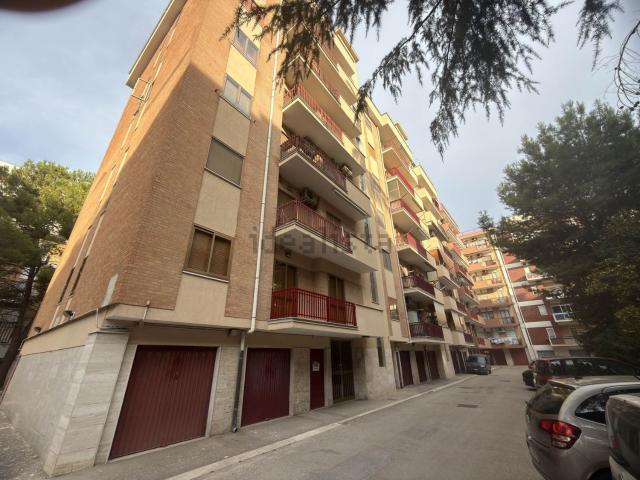 Appartamento in vendita a C.E.P., Puglia