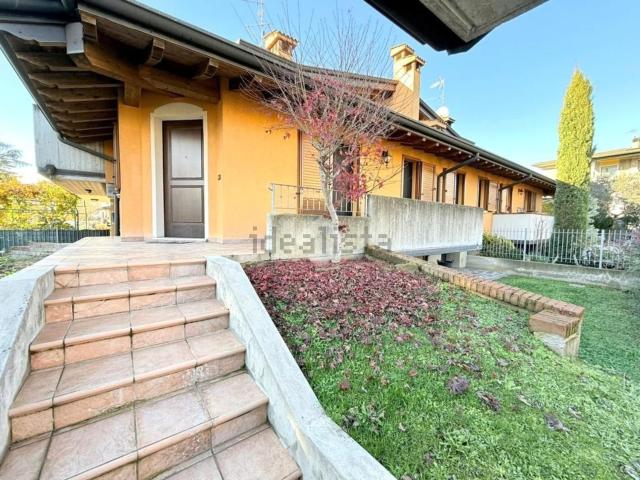 Appartamento in vendita a Corticelle Pieve, Dello